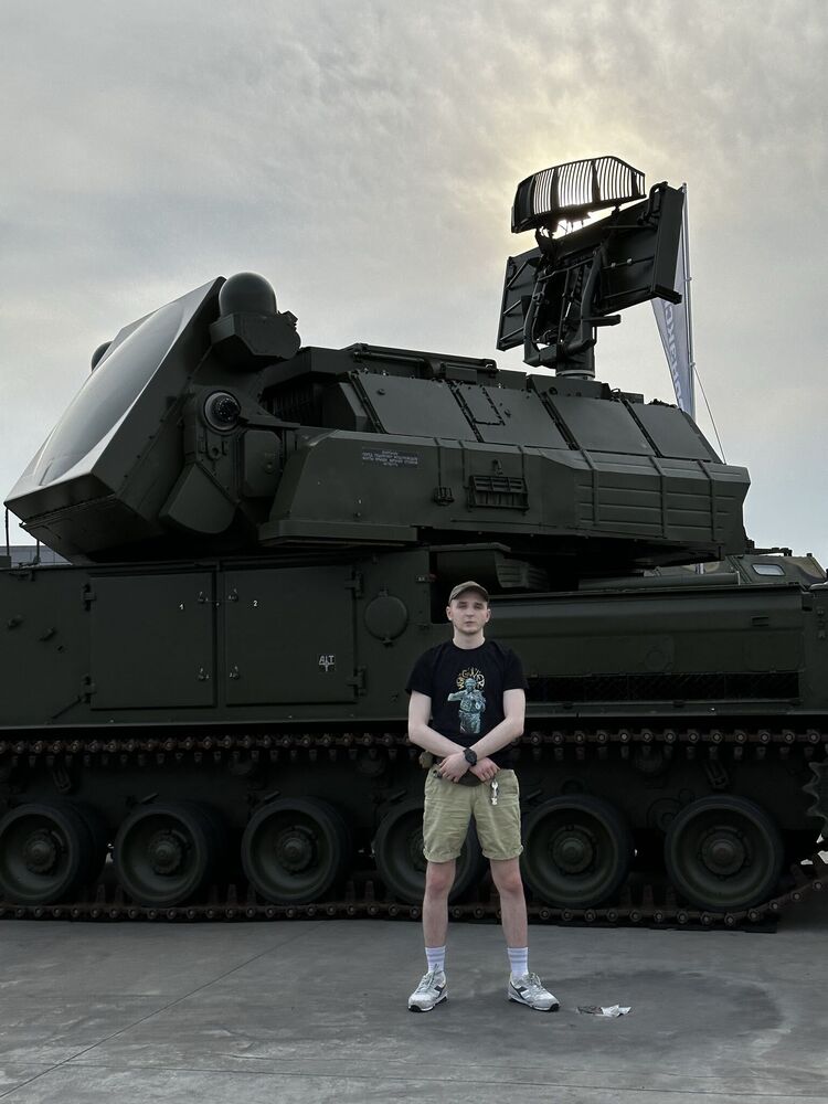 ���� 41369528 ����� Kasvot, 24 ����, ���� ���������� � ������