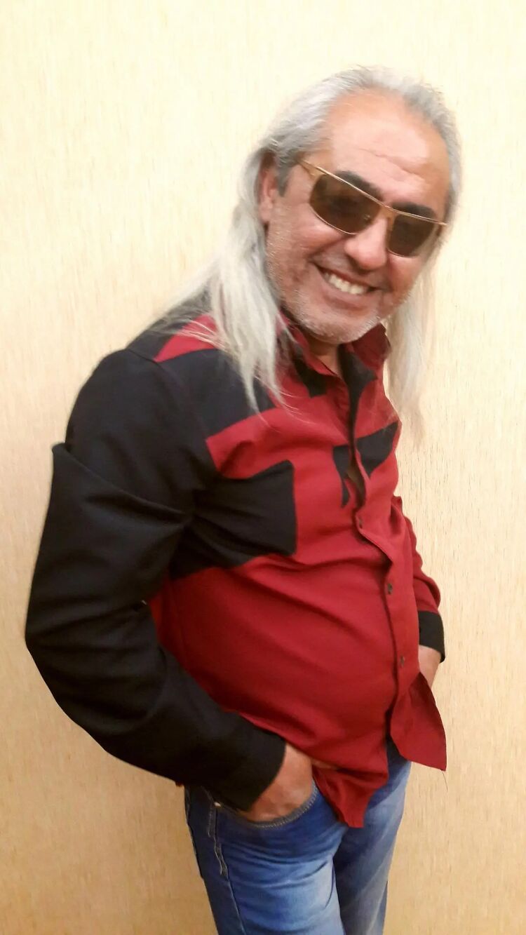  39754458  Alisher, 58 ,    
