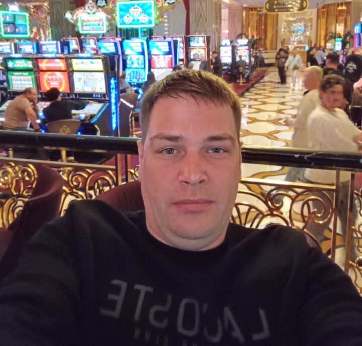 ���� 55336598 ������� ������, 37 ���, ���� ���������� � �����������