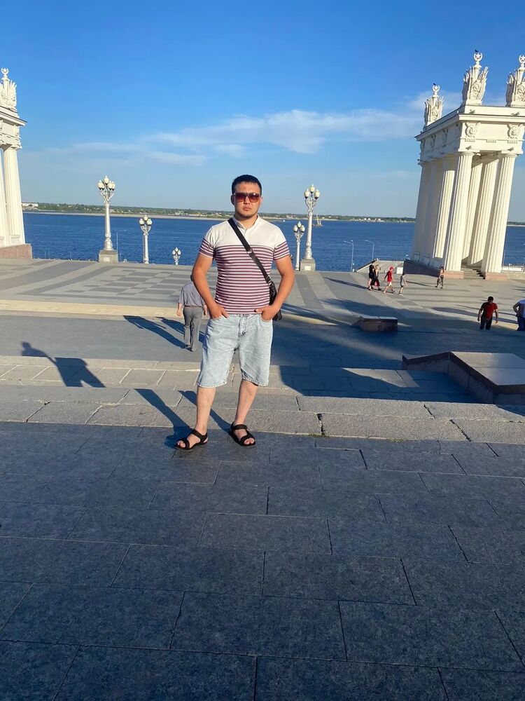  ,   Bulat, 30 ,  