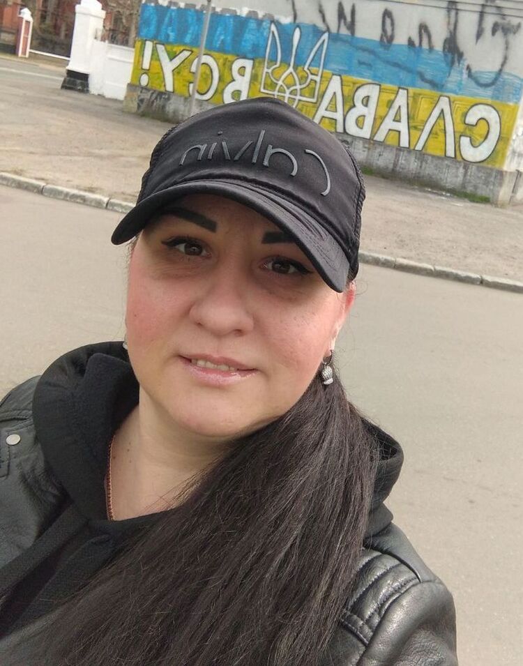  40892768  , 42 ,    