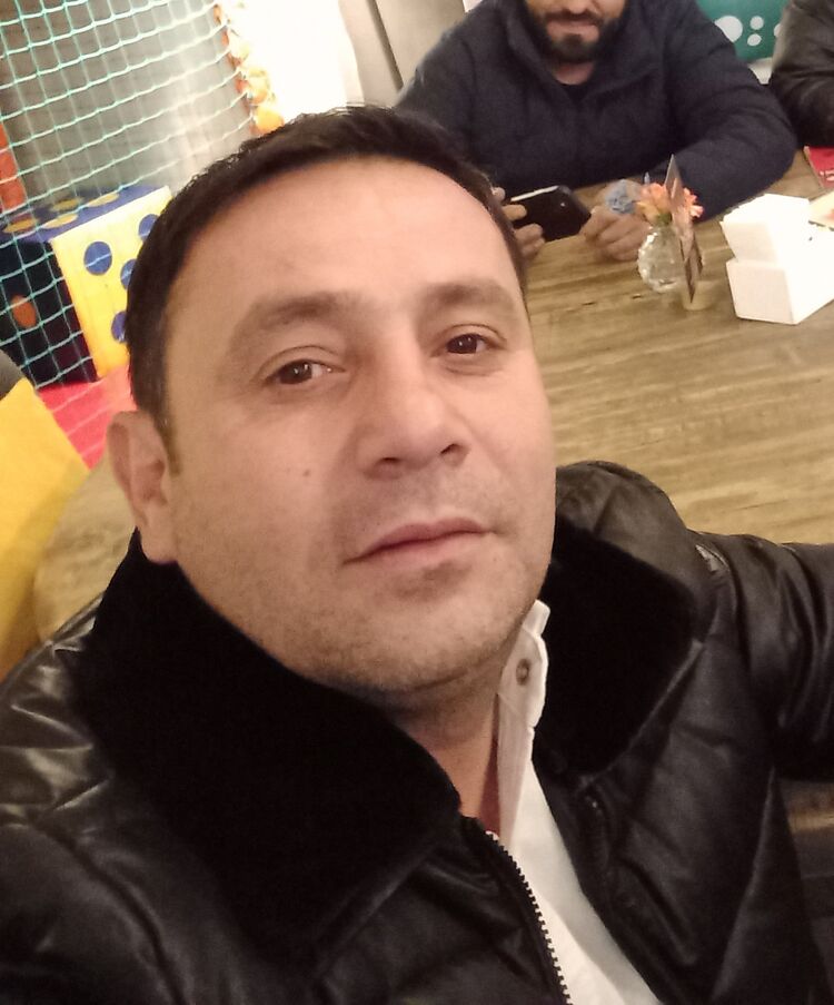  43149858  , 40 ,    
