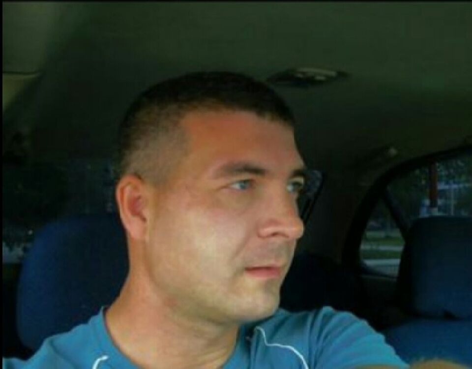  52936788  , 43 ,    