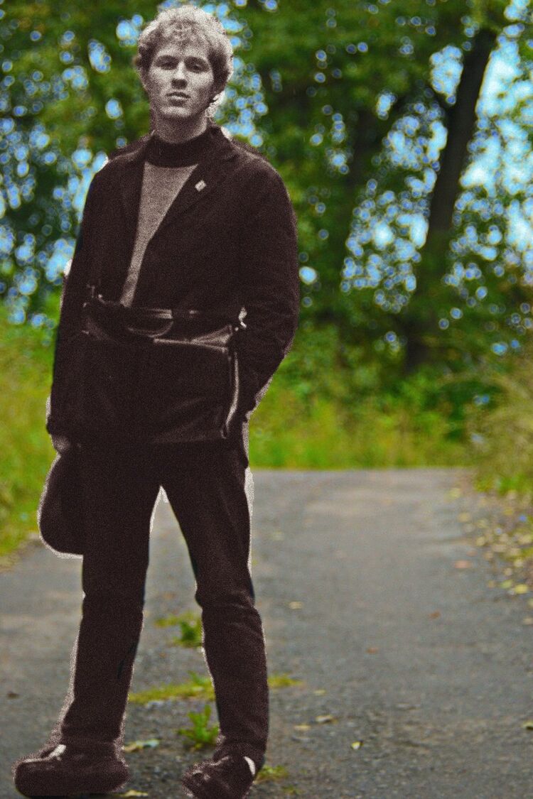  11926468  , 28 ,    -