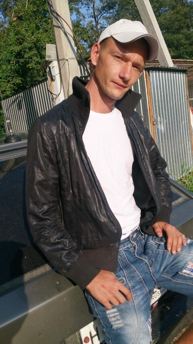  13923758  Andrei, 41 ,    