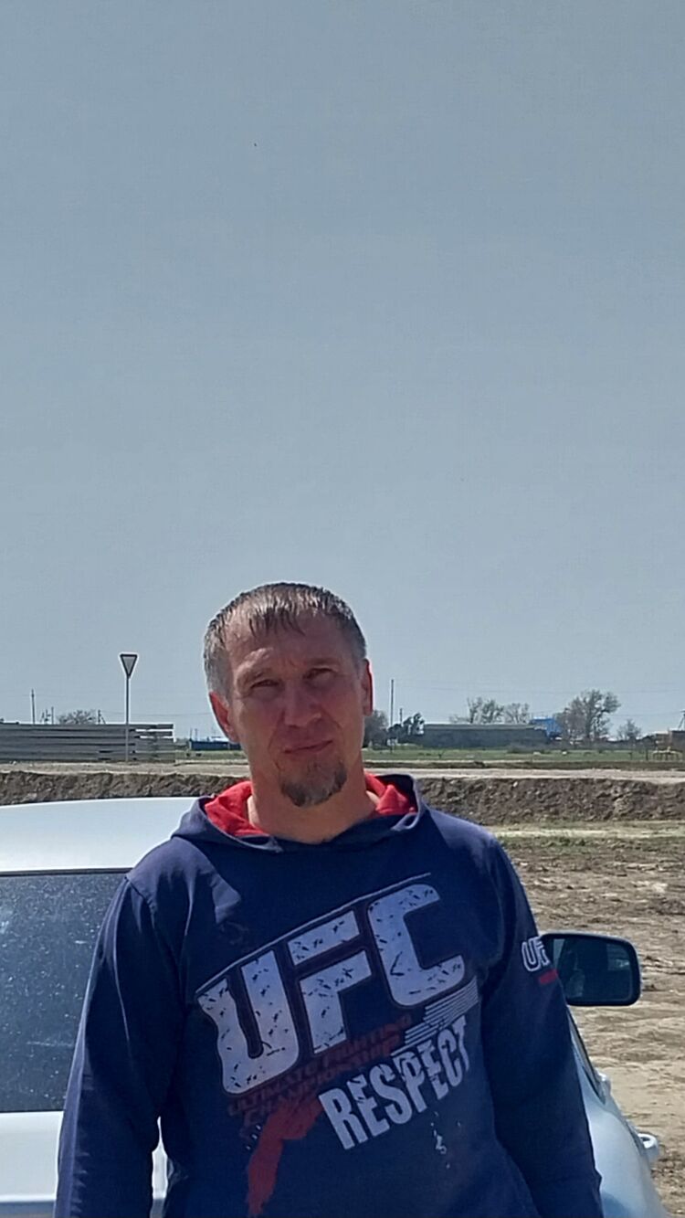  46086818  , 44 ,    