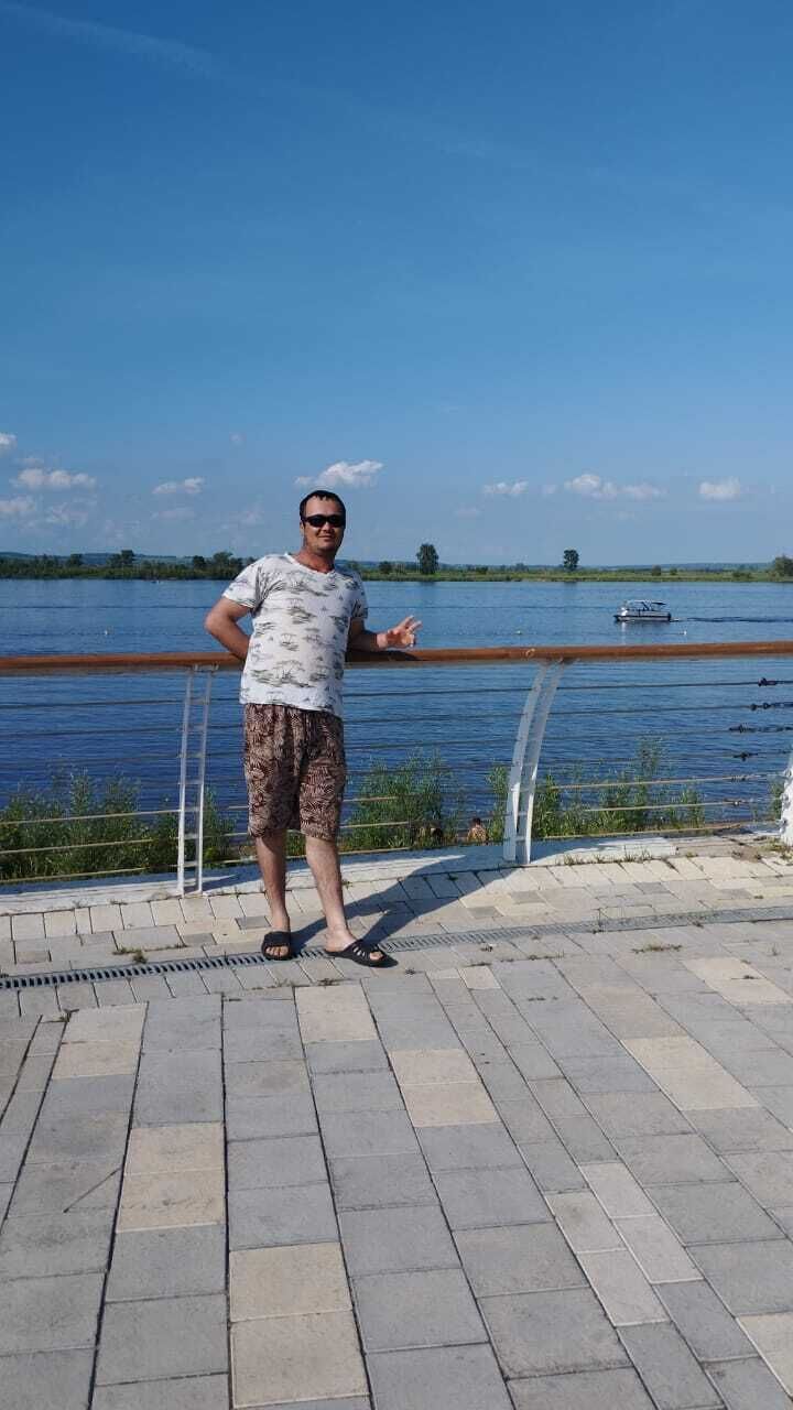  44317398  , 32 ,    