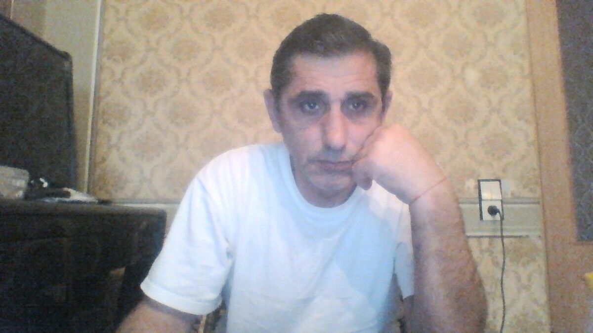  7608978  Hovannes, 59 ,    
