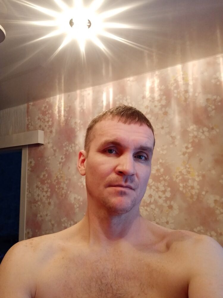 ���� 18690518 ������� ����, 42 ����, ���� ���������� � ����������