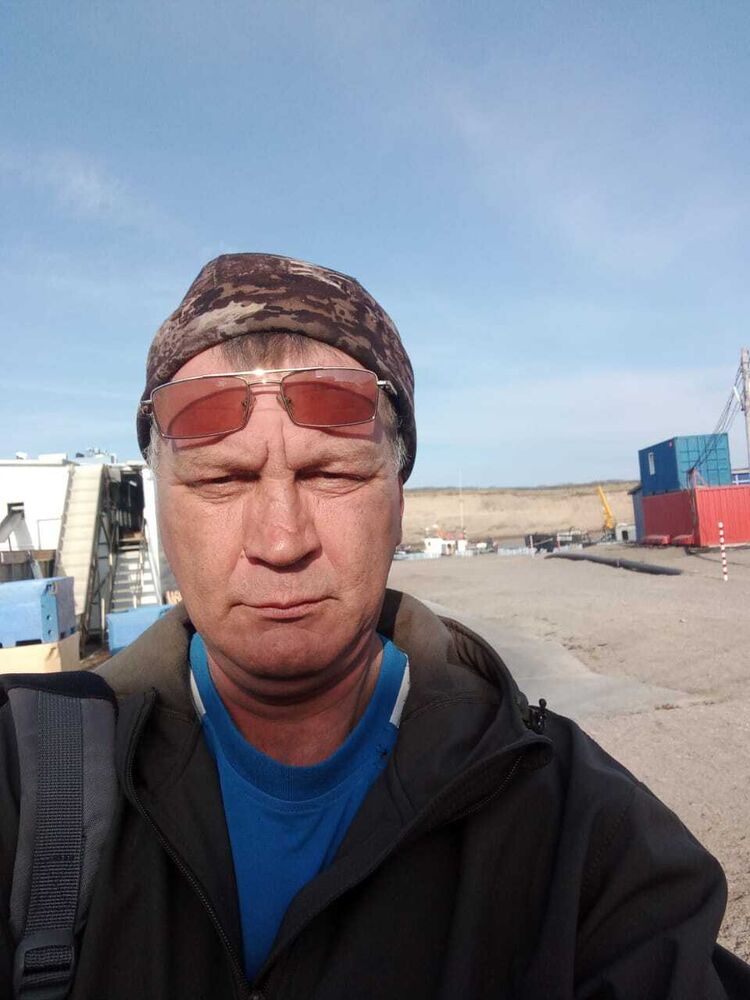  47938848  Dmitry, 50 ,    