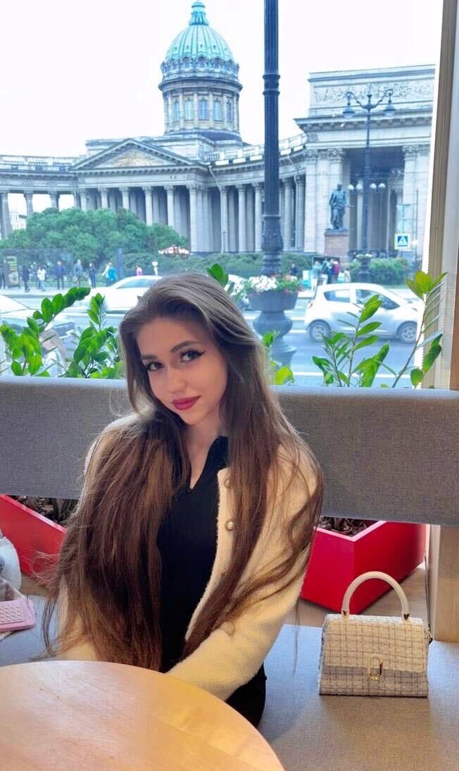  ,   Angelina, 26 ,   ,   , c 