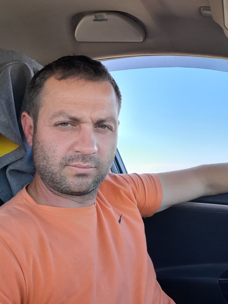  52186848  , 39 ,    