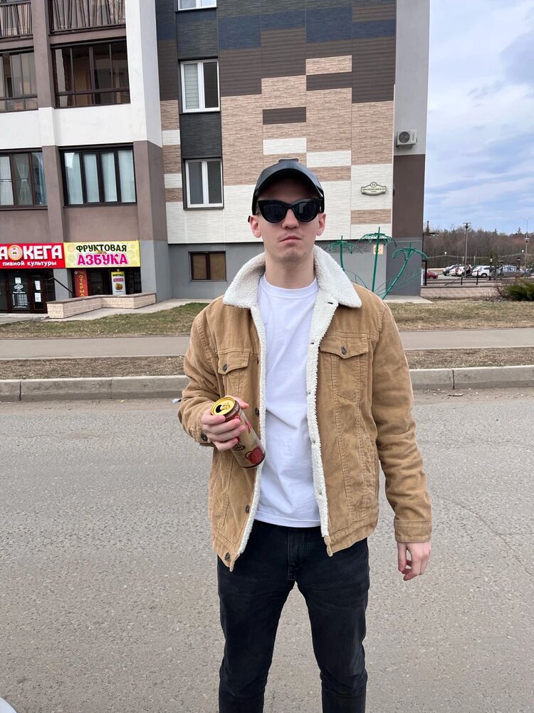  53751098  , 24 ,    -