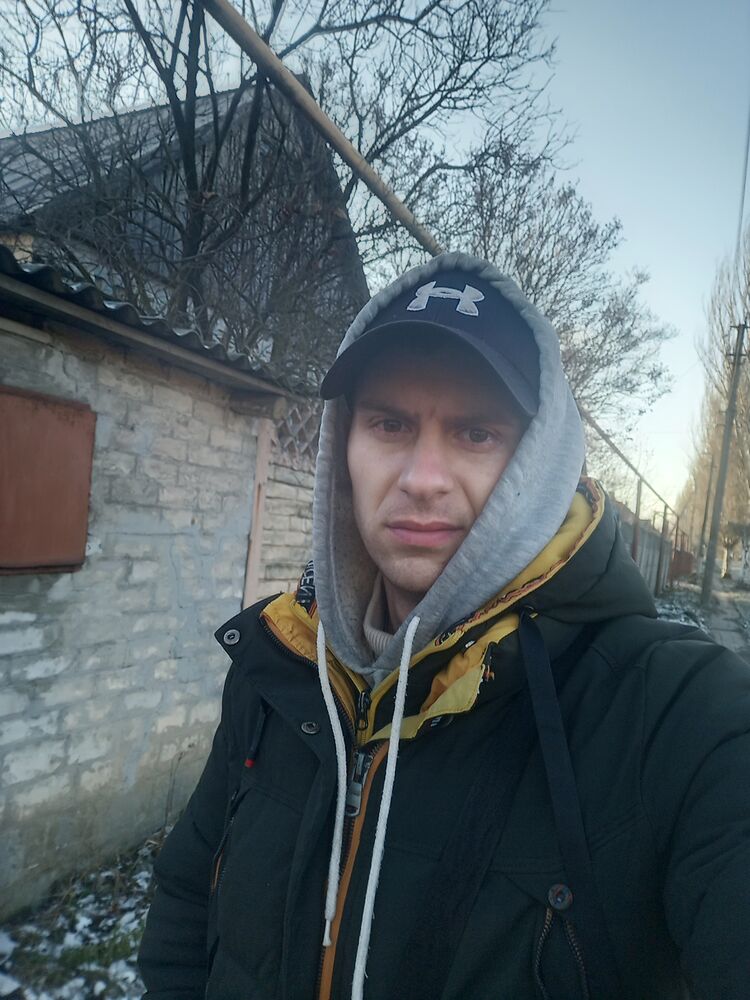  40201798  Andrey, 28 ,    