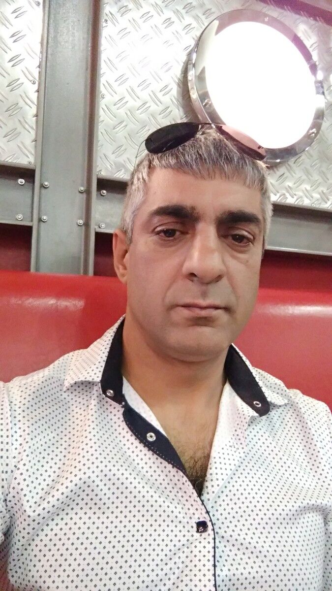  ,   ARTUR, 52 ,     , c 