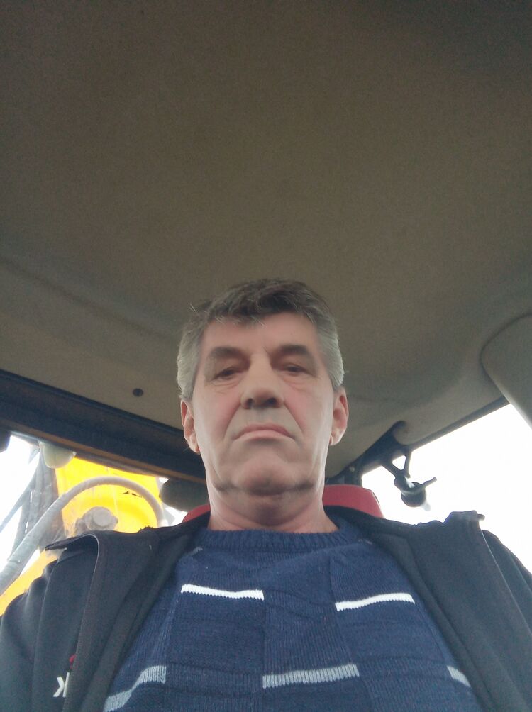  43078998  , 53 ,    