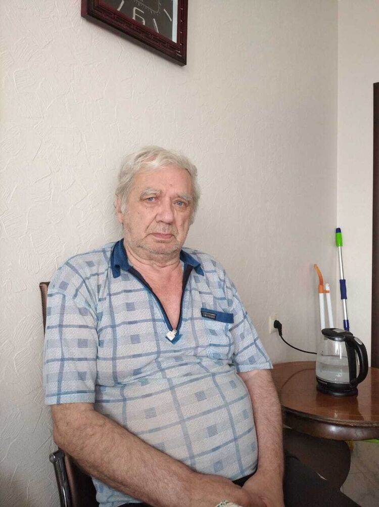  45025708  , 77 ,    