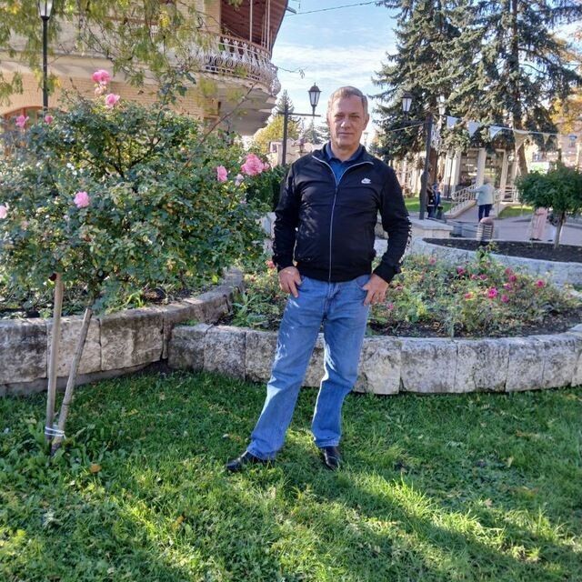  52273148  Xaxarova, 59 ,    --