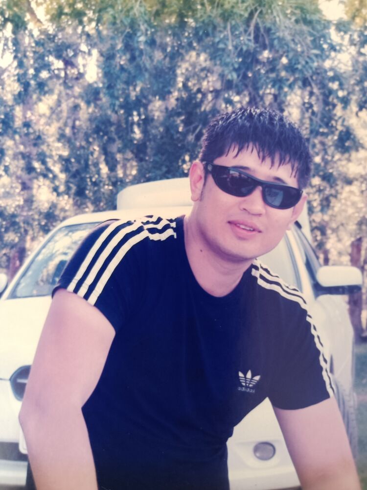  48558678  , 42 ,    
