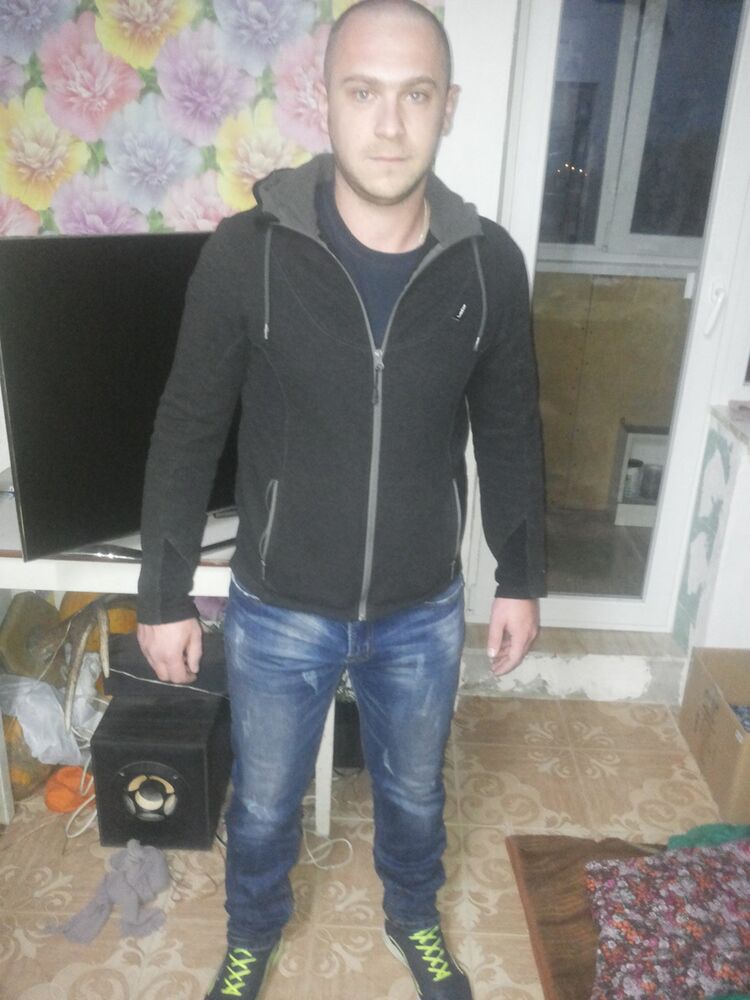 ���� 10720398 ������� �������, 37 ���, ���� ���������� � �����������