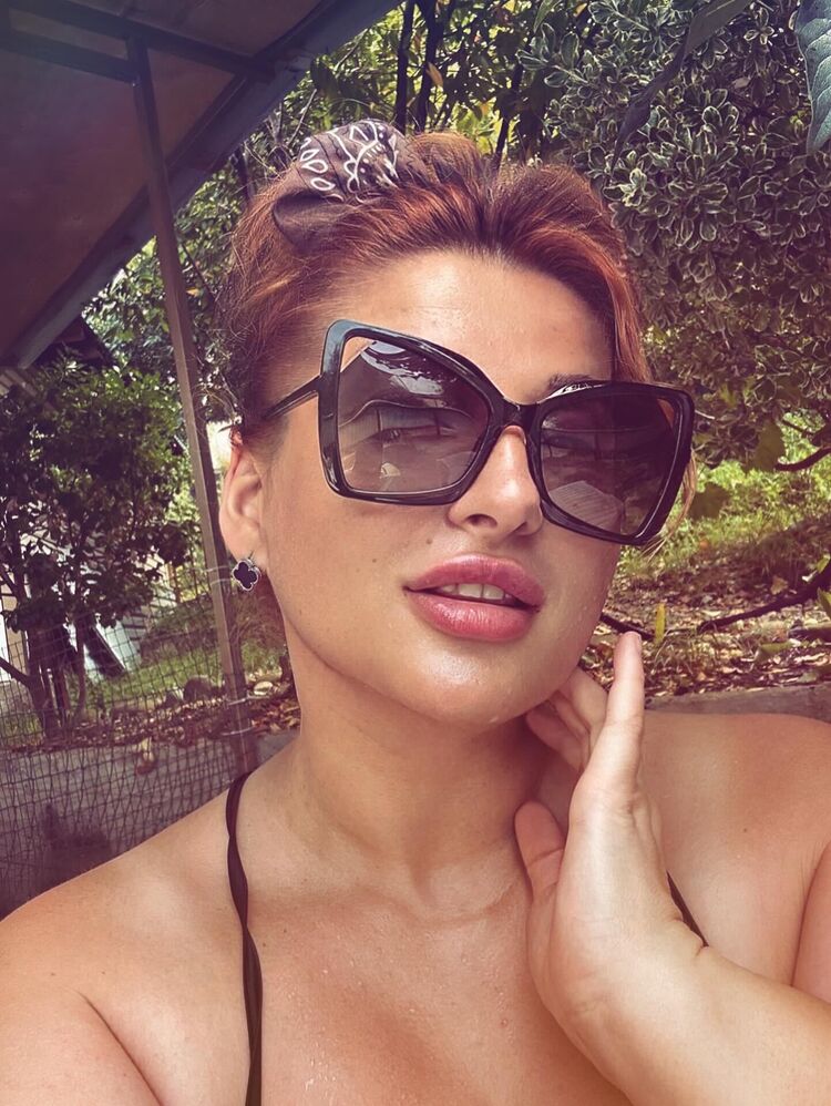  54750018  Tatiana, 44 ,    