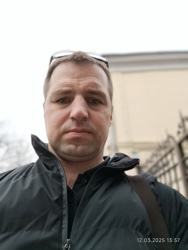  ,   Dima, 44 ,   ,   , c , 