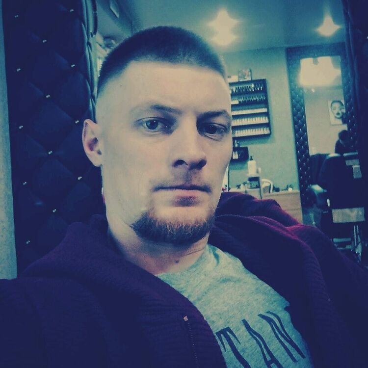  ,   Oleg, 32 ,     , c 