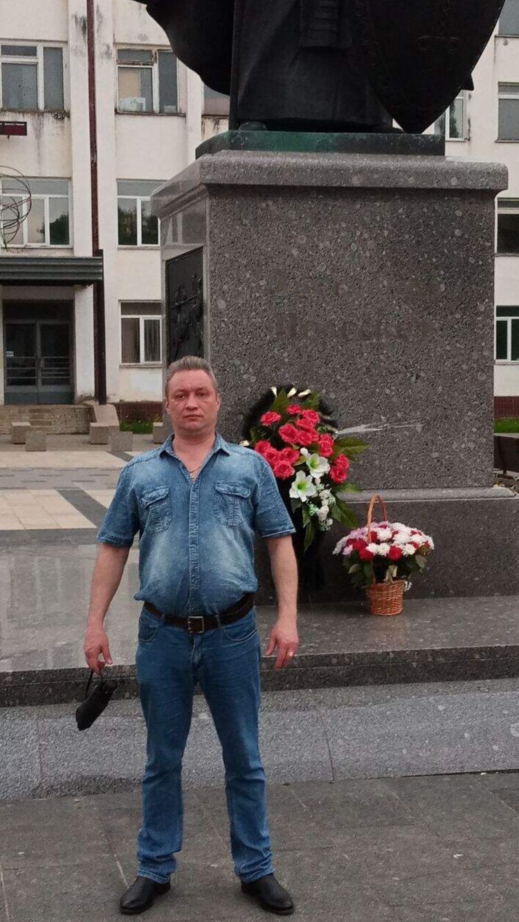  52793158  , 46 ,    