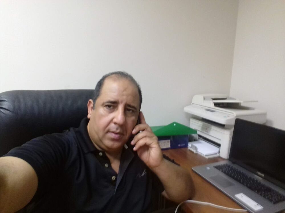  ,   Mario, 50 ,   ,   