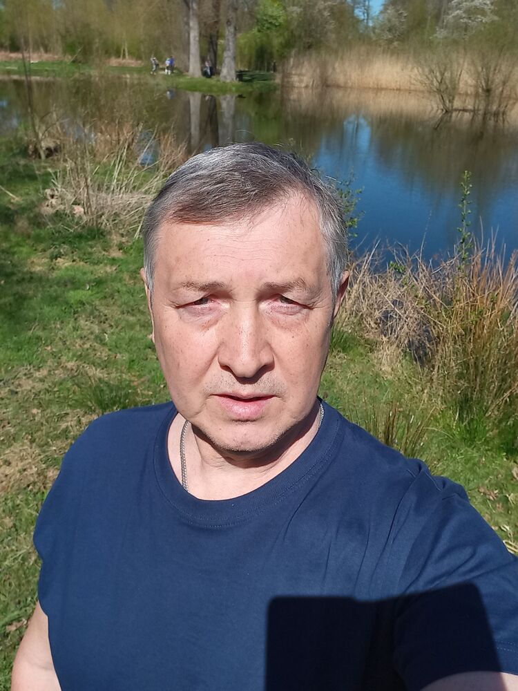  37625578  , 54 ,    Lubbecke