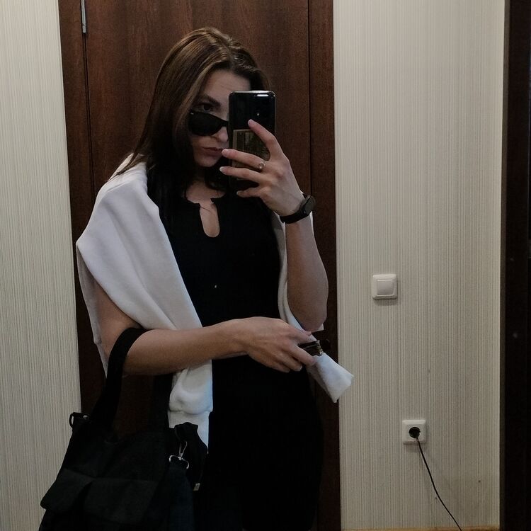  ,   Jils, 24 ,   ,   