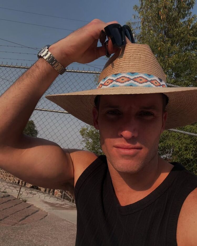 ���� 52859258 ������� �������, 31 ���, ���� ���������� � ������������