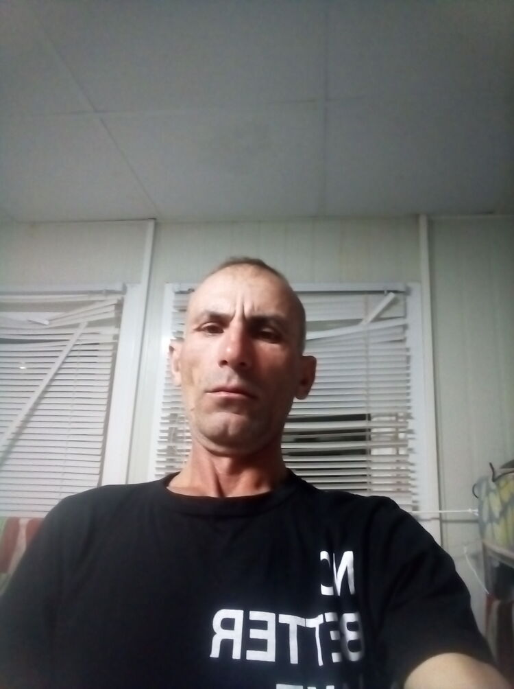  36349378  , 52 ,    
