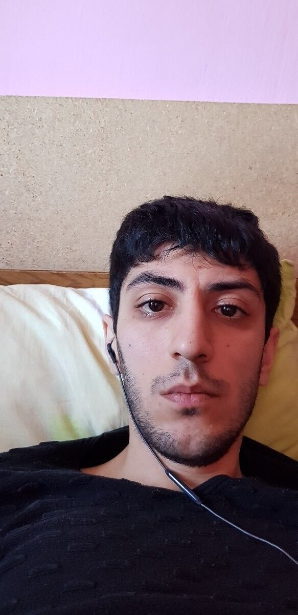  13671398  , 34 ,    