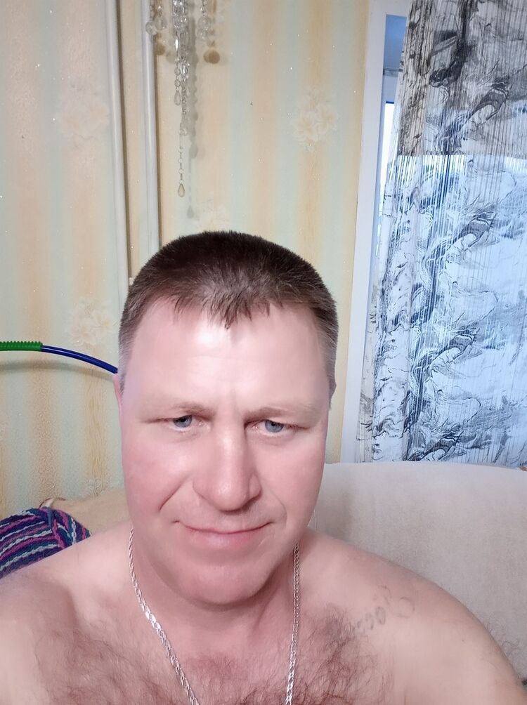  15274038  Aleksey, 54 ,    