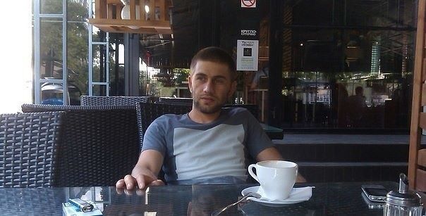  10575658  Arkadi, 37 ,    