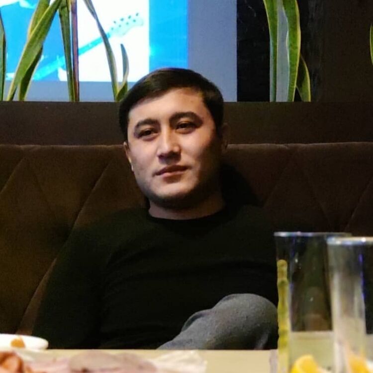  19013038  Husniddin, 30 ,    