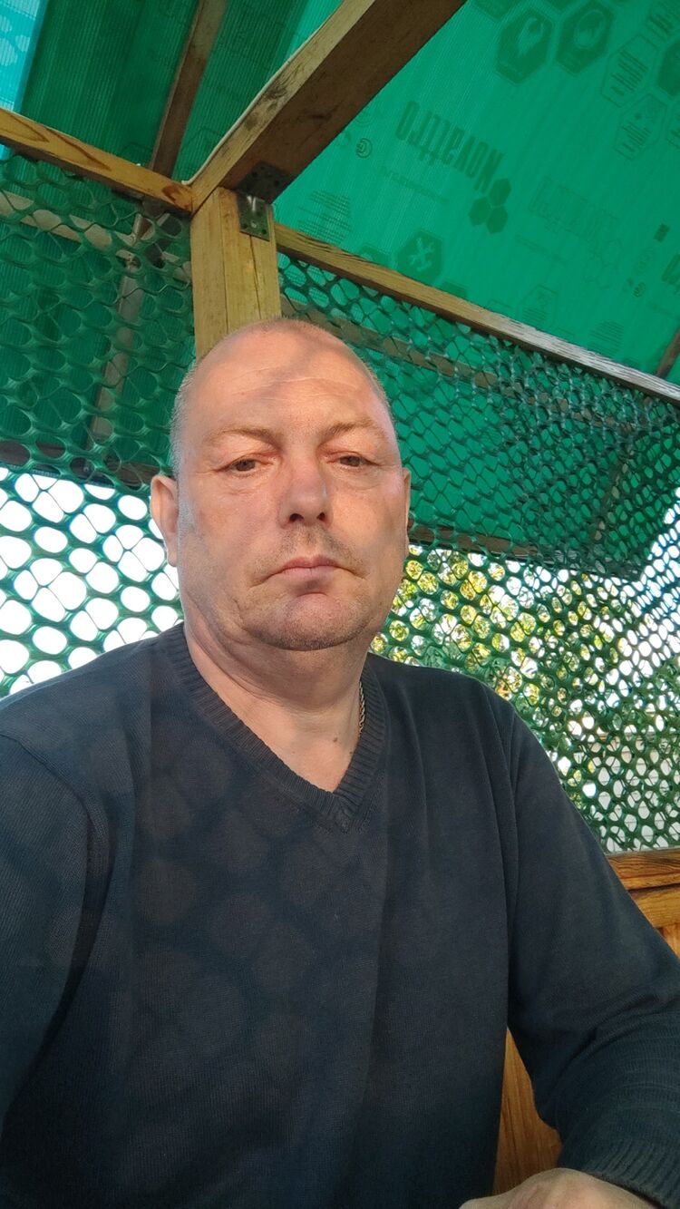  31748918  , 53 ,     