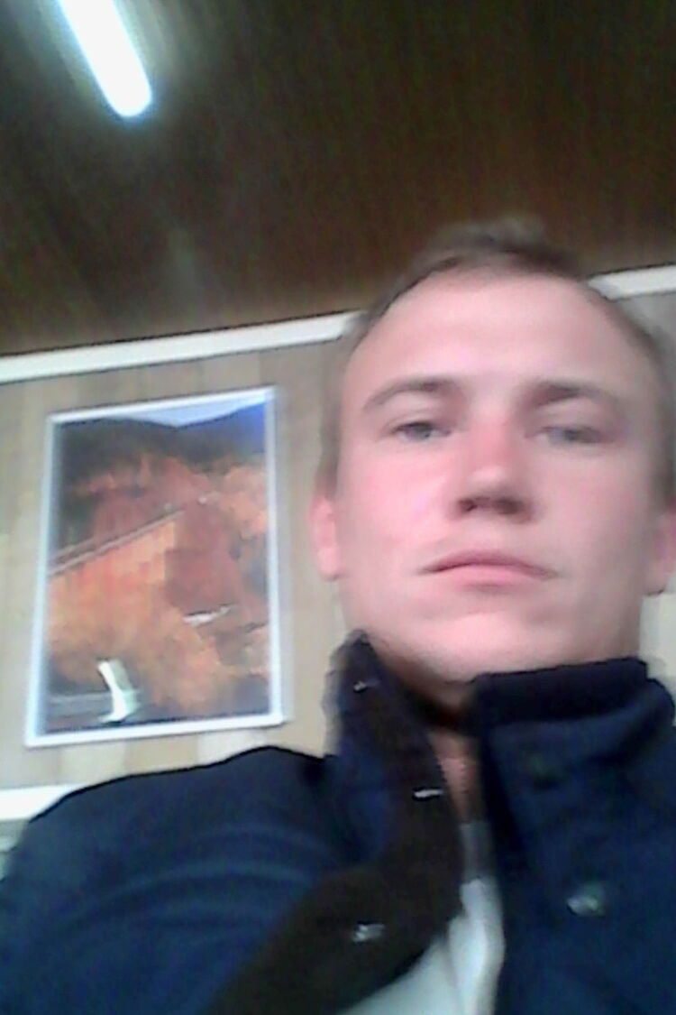  -,   Pavel, 38 ,   ,   , c 