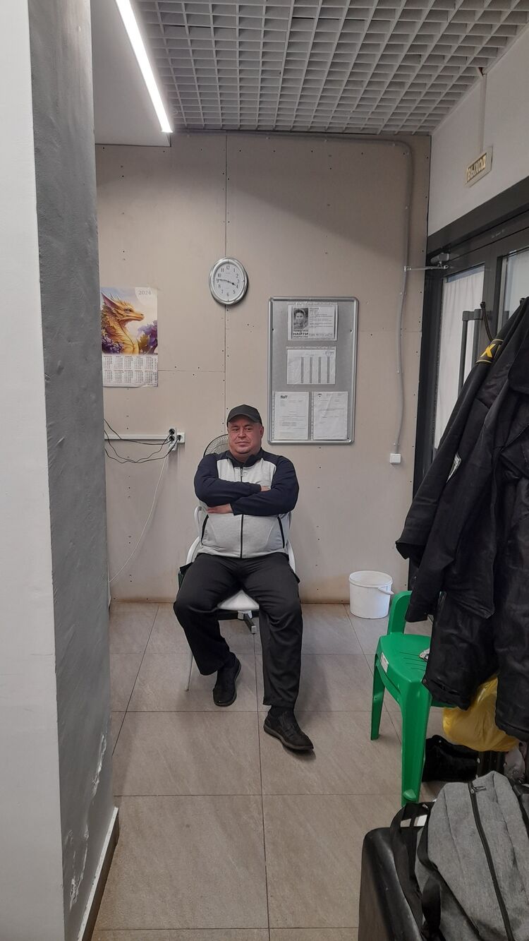  50386308  , 51 ,    