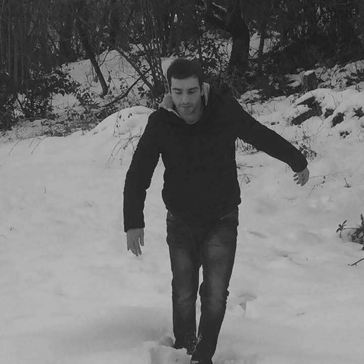  51980408  M A M P O R, 37 ,    