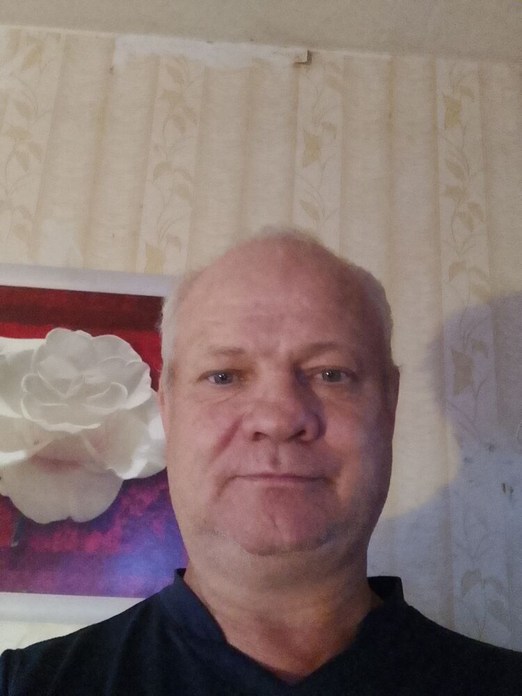  47025468  , 54 ,    