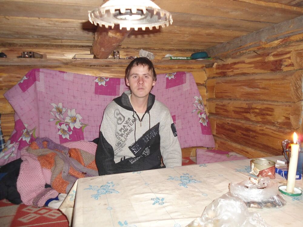  ,   Viktor, 34 ,   ,   , c , 