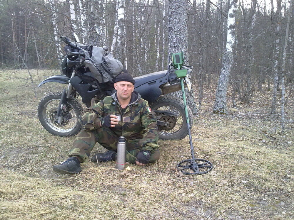  12811468  , 51 ,    