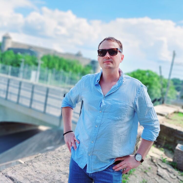  40402918  Vitali, 40 ,    