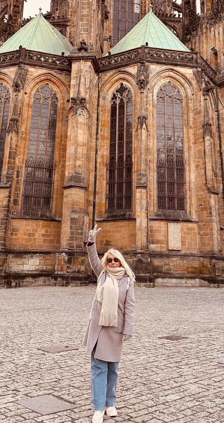 ���������� Almere Stad, ���� ������� Liubov, 58 ���, ������������ ��� ������, ����� � ���������