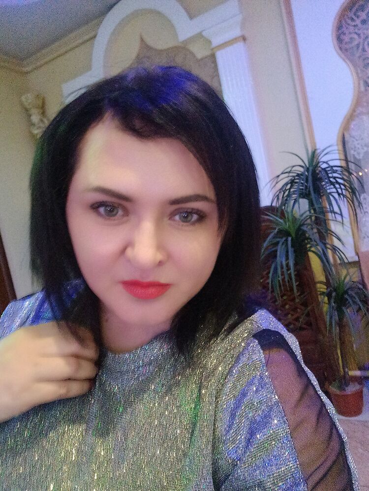  ,   Marina, 33 ,   ,   , c , 