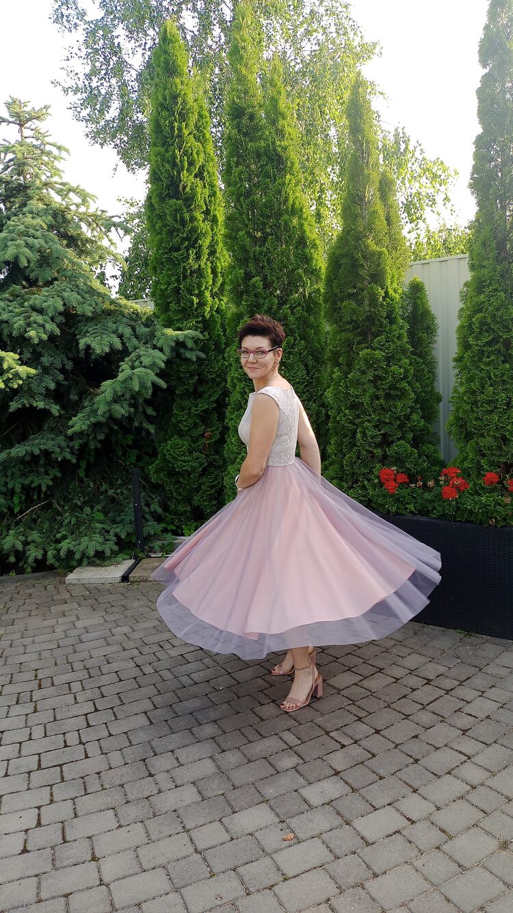  52878918  Natalie, 49 ,    