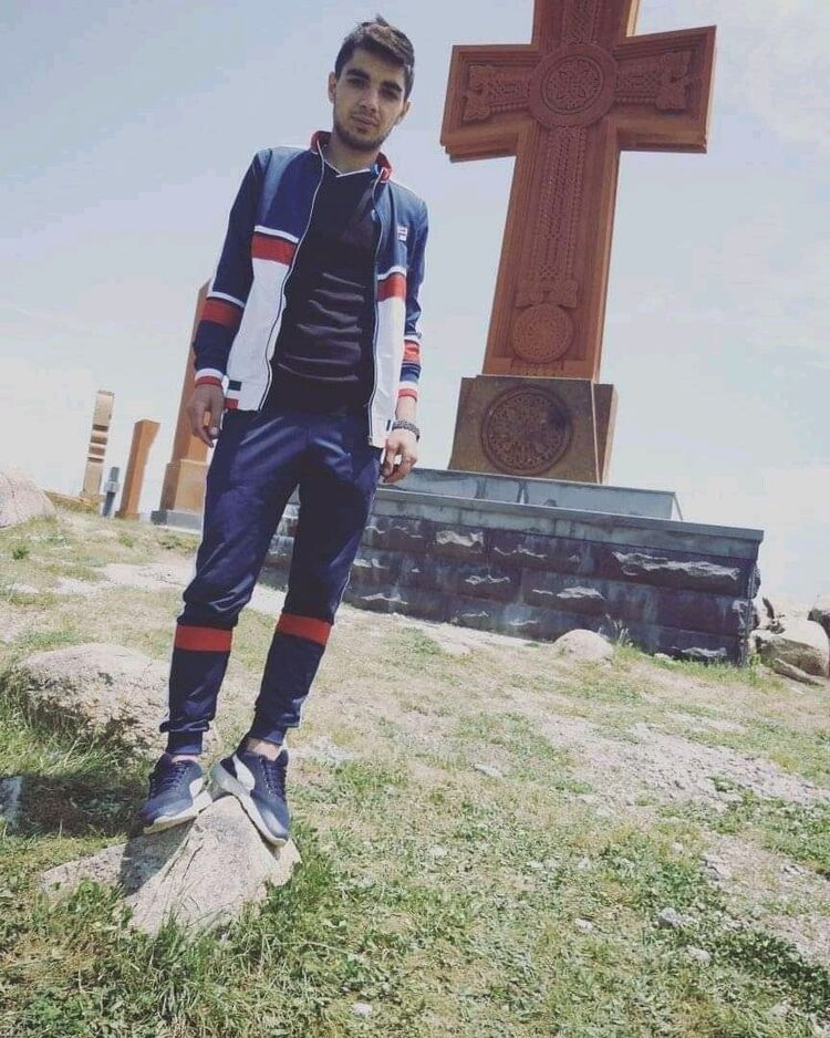  19278028  , 28 ,    
