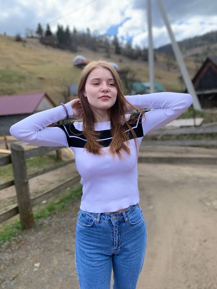  35203328  Ksesheyiw, 20 ,    